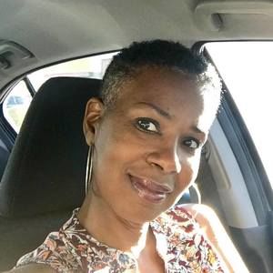 Meet your Posher, Alicia